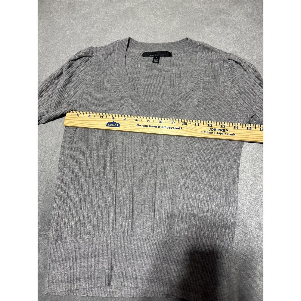 White House Black Market WHBM Womens Small Gray V-Neck Ribbed Knit Sweater Shirt - Picture 2 of 7